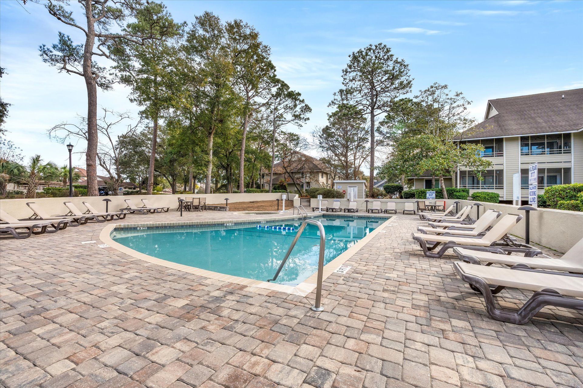 Ocean Creek Sales by Jan Rusenko Leonard Call & Associates